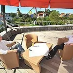 Hafenhotel Pommernyacht فندق اوكرموند