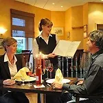 Hafenhotel Pommernyacht 3*