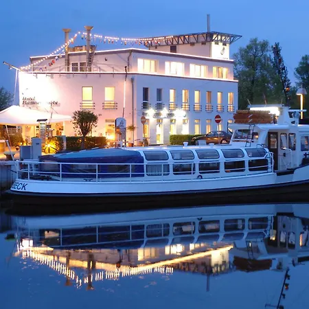 Hafenhotel Pommernyacht