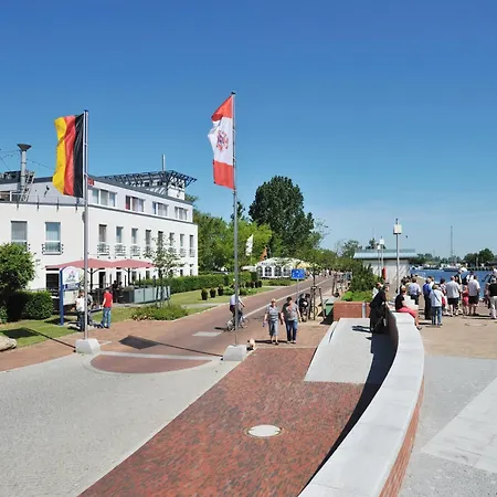 Hotel Hafenhotel Pommernyacht