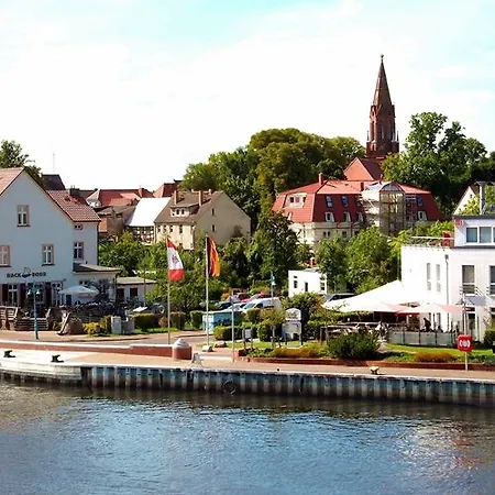 Hafenhotel Pommernyacht